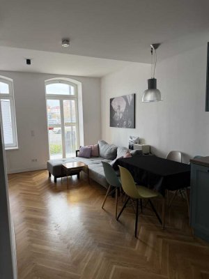 Plagwitz möbliertes 2-Zimmer-Apartment, 2 Bäder, Balkon, Garten