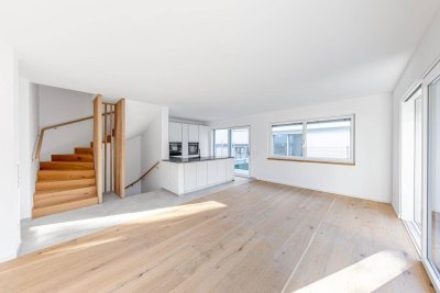 Stilvoll wohnen im Grünen – Villa mit Garage &amp; beeindruckendem Loftkeller