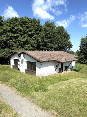 Sofort Einziehen! Idyllischer Bungalow in Ulrichstein zu verkaufen