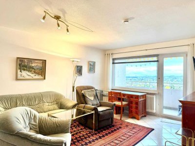 Lichtdurchflutete 3-Zimmer-Wohnung mit beeindruckender Skyline-Aussicht