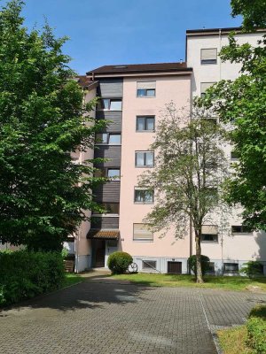 Wiblingen: Schicke 2-Zimmer-Wohnung in ruhiger Lage