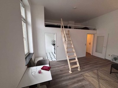 Stilvolle 1-Zimmerwohnung mit luxuriöser Vollausstattung und Einbauküche in Aachen