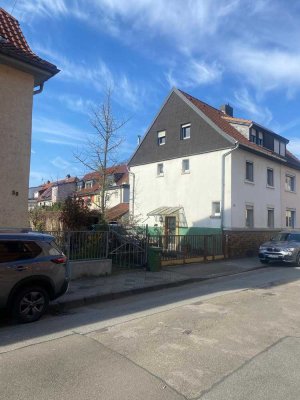 Charmantes Reihenhaus mit 4 Zimmern und Garage in Mannheim-Käfertal