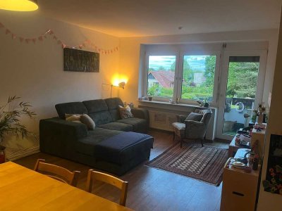 Helle 4-Zimmer-Wohnung mit Balkon