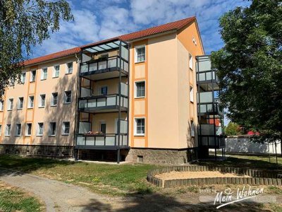 2-Raum-Wohnung mit Balkon zu vermieten