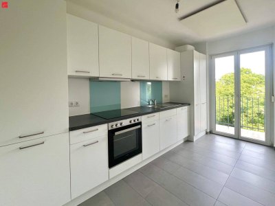 Teilrenovierte Wohnung mit Blick auf die Berge!