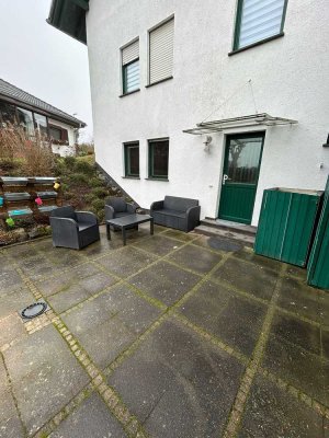 Möblierte 2-Zimmer-Wohnung mit eigenem Eingang & Terrasse – ab sofort