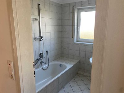 Gepflegte 3 Zimmer Erdgeschosswohnung mit Terrasse und Garten in Fellbach-Schmiden