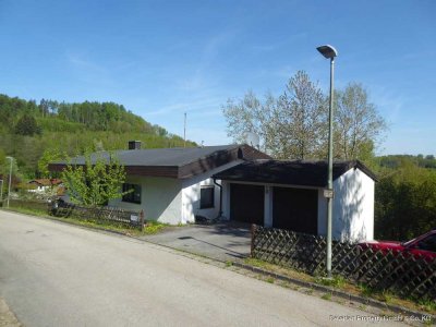 Preis gesenkt! Einfamilienhaus zum Renovieren!