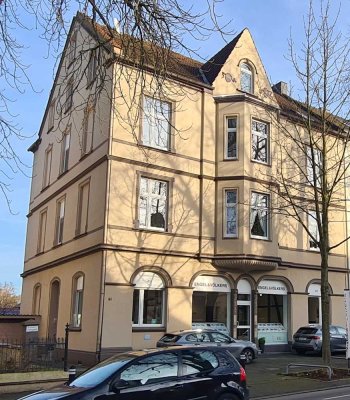 Geräumige 4-Zimmer Wohnung mit Balkon, 2. Etage in Unna
