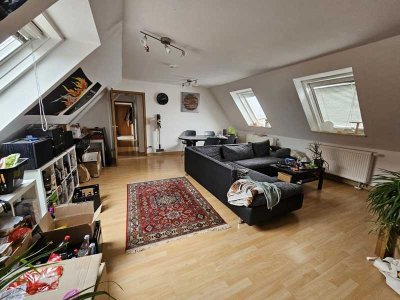 3 Zi. Whg im DG zur Vermietung in Langquaid
Auch WG geeignet für 2 Personen