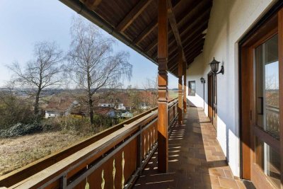 Wohnen mit Weitblick – Großzügige 4-Zimmer-Wohnung im Grünen mit eigenen Garten