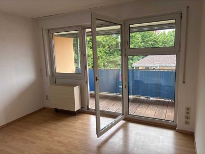 Geschmackvolle, gepflegte 1-Zimmer-Wohnung mit Einbauküche in Regensburg