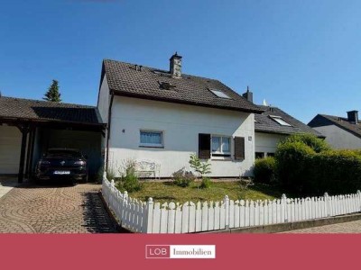 Freistehendes EFH. mit Gartenidylle und Garage /  Wohnglück für die ganze Familie