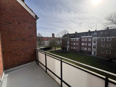 Renovierte 3-Zimmer-Wohnung mit Balkon in Geestemünde