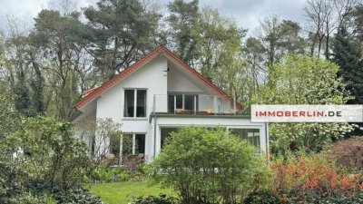 IMMOBERLIN.DE - Charmantes Einfamilienhaus mit wunderschöner Gartenidylle in Toplage