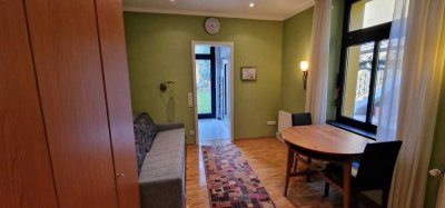 Schöne kleine möblierte EG-Wohnung in MG-Rheydt, Urftstraße