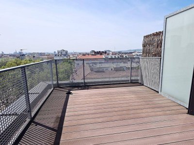 FERNBLICK, TERRASSENHIT, 102 m2 Dachgeschoß-Maisonette, 3 Zimmer, Komplettküche, Wannenbad, Parketten, Innstraße