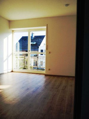 Neuwertige 2-Raum-Apartment mit gehobener Innenausstattung in der Euskirchener Südstadt
