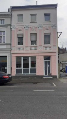 Vollständig eingerichtete Wohnung mit eigener Terrasse