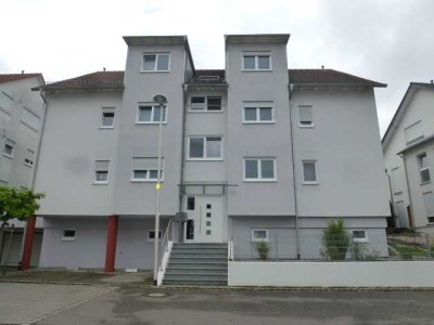 Freundliche und gepflegte 4-Zimmer-Wohnung mit Balkon in Heilbronn