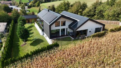 Architekten Villa I Kirchstetten I 365 m² - 6 Zimmer I Infinity Pool I Sauna I Whirlpool I Garten &amp; Terrassen I Garage