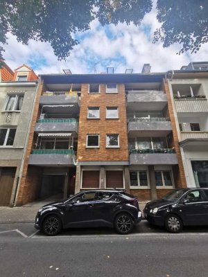 3-Zimmer Dachgeschoss Wohnung zu Vermieten!