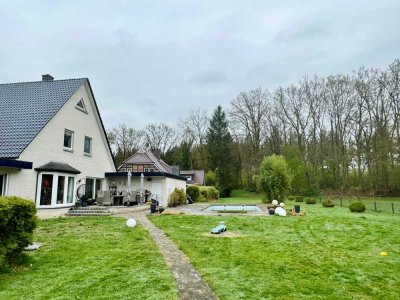 Geräumiges, preiswertes und gepflegtes 5-Raum-Einfamilienhaus mit geh. Innenausstattung und EBK