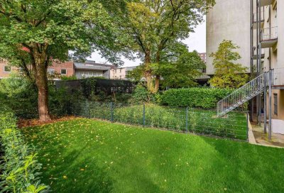 Eigener Garten, 5 Zimmer, hohe Decken und Flair im Lehmweg!