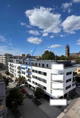 Sonnige, helle, zentrale Wohnung nahe der Elbe!