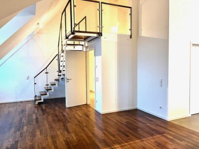 Traumhafte, repräsentative Lifestyle-Galeriewohnung inmitten der Regensburger Altstadt - von privat