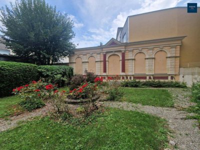 Neu sanierte 4 Zimmer- Altbauwohnung in zentraler Lage zu vermieten - Volksgartenstraße 10/2 zu vermieten