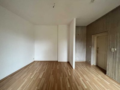 Renovierte 1-Zimmerwohnung in zentraler Lage