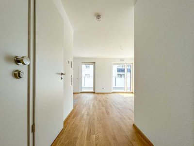 Elegantes Penthouse mit Ankleidezimmer und sonniger Dachterrasse in Frankfurt-Nied