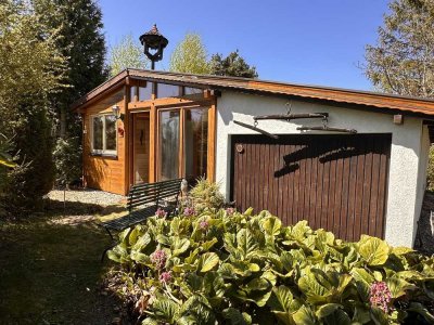 Bungalow im Grünen, naturnah und mit viel Potenzial