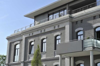 Bismarckviertel: exklusive 3-Zimmer-Wohnung mit großem Balkon und Einbauküche