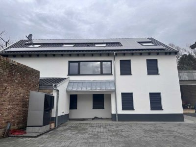 Neubau Erstbezug: ansprechende Wohnungen mit Terrasse oder Balkon in Bergheim-Fliesteden