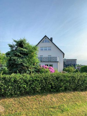 Ihr neues Zuhause - Top modernisiertes Wohnhaus mit Traumlage in Gelobtland!