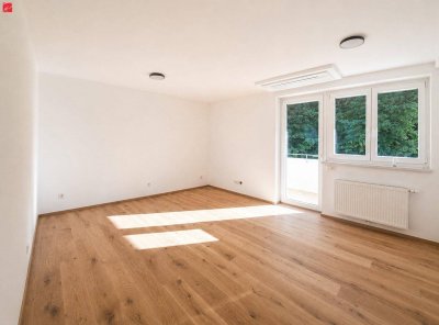 Sanierte 2-Zimmer-Pärchenwohnung mit Grünblick