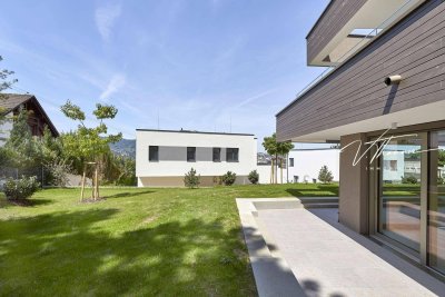 Familienoase: Neubau mit Eigengarten und 4 Zimmern.