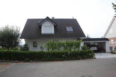 Einfamilienhaus mit 5 Zimmern und Garage in Bad Bellingen