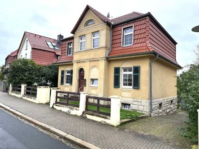 Preissenkung!
Zweifamilienhaus mit Aussicht und großem Garten (nicht vermietet)