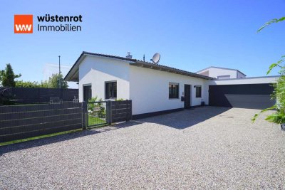 Stilvoll leben auf einer Ebene – moderner Bungalow in herrlicher Wohnlage!