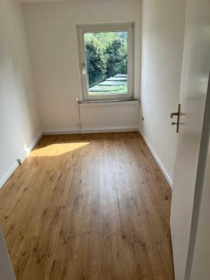 Sehr schöne und gepflegte 3,5 Zimmer Wohnung