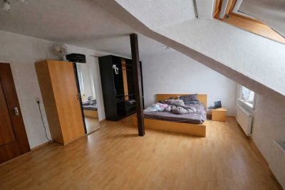 Schöne 2 Zimmer Wohnung mit EBK zu vermieten - Nähe TU Braunschweig
