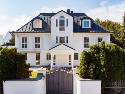 Stilvolle Luxusvilla in Bogenhausen - Wohnen auf höchstem Niveau