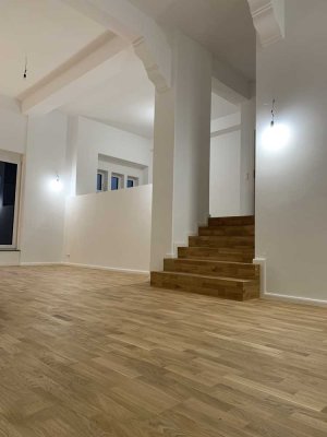 Exklusive Loftwohnung mit Empore und Atrium