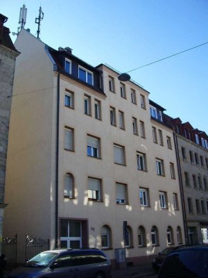 * 70 J. FAMILIENBESITZ = keine „SpekulantenaussaugImmo“ *