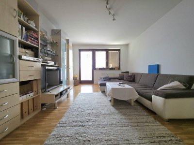 Gut aufgeteilte Wohnung Nähe St. Peter Schulzentrum!