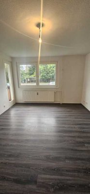 Renovierte 2-Zimmer-Wohnung mit Balkon!